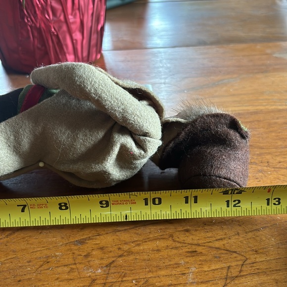 1997 Byers Choice Ltd. marked The Carolers 12” male figure in Victorian attire - Picture 7 of 8